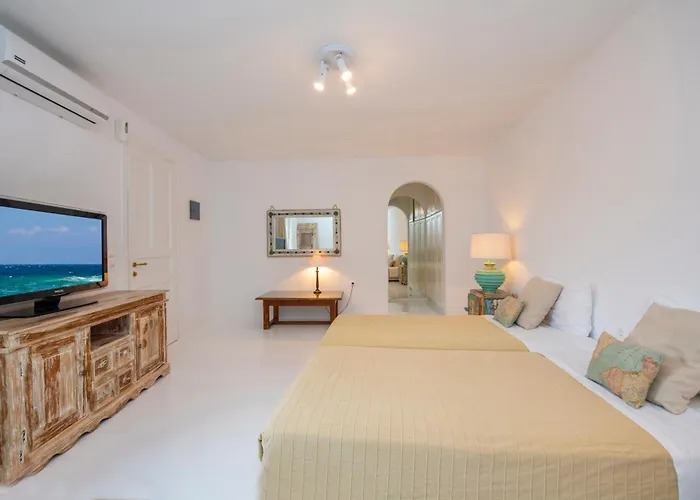 شقة The Aegean 6 Bedroom Nearby The In Kanalia Area - By Hospirit